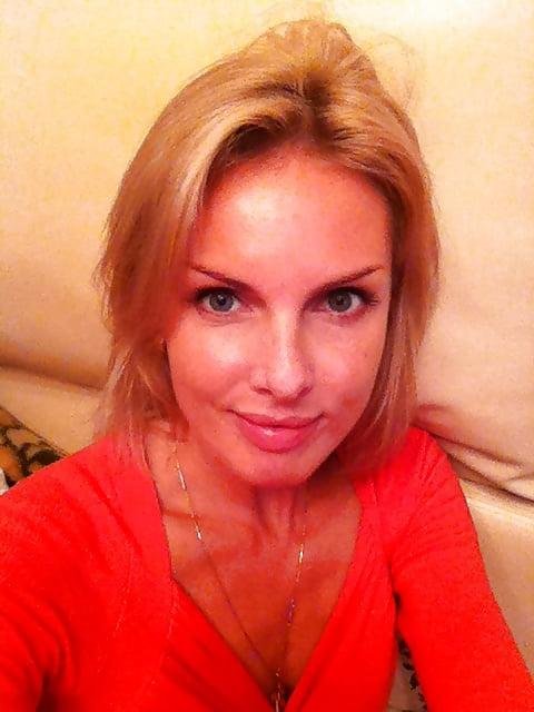 GirlLeftBehind de South Australia,Australia