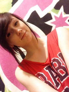 SaucyWhitecat de Victoria,Australia