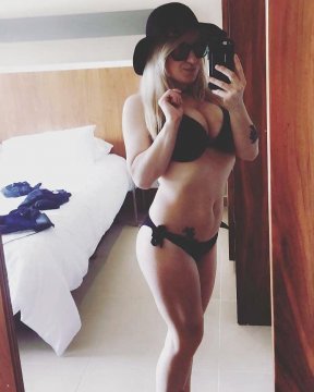 sweetNshylissa de Queensland,Australia